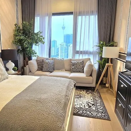 Elegance Jr Suite With Klcc View & Gorgeous Pool